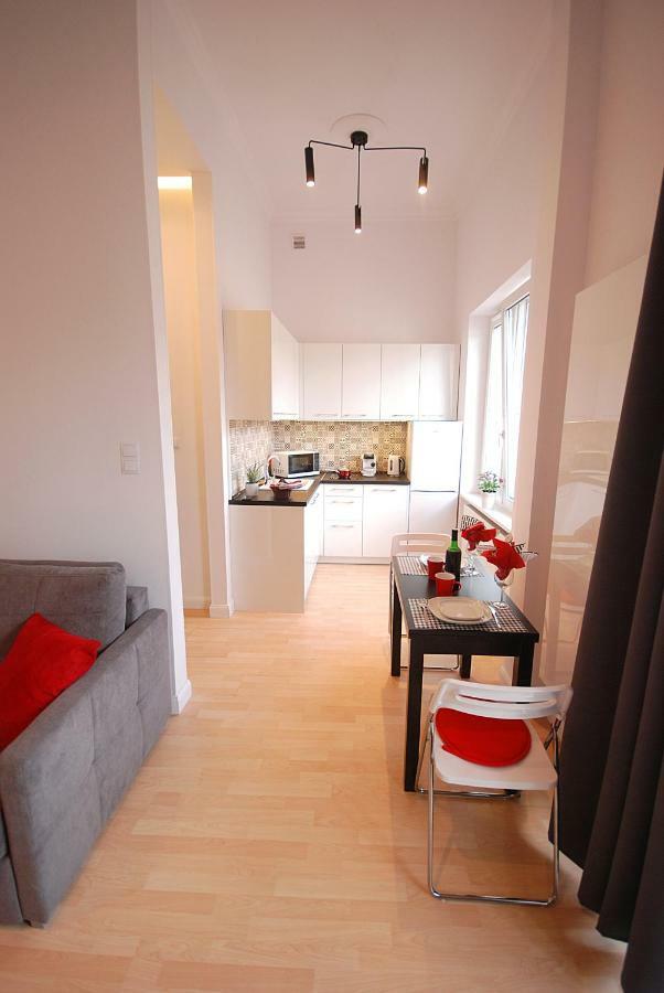 Nowy Apartament Wilcza Varsó Kültér fotó